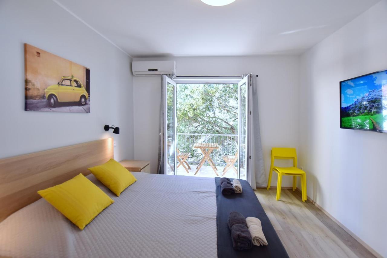 Olive Tree Apartment Стари Град Екстериор снимка
