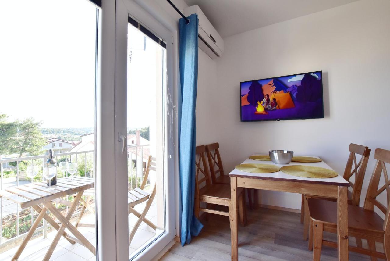 Olive Tree Apartment Стари Град Екстериор снимка